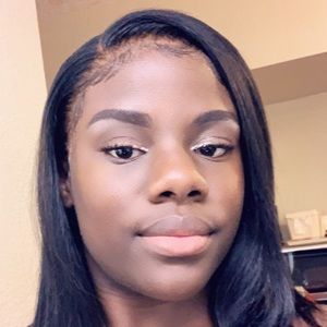 Meet your Posher, Jada